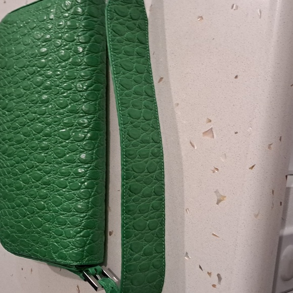 NWOT By Far shoulder bag - Picture 9 of 13